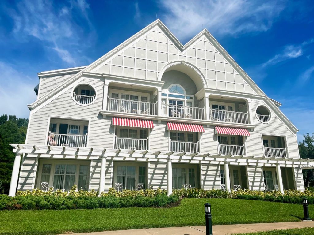 10 best Walt Disney World resorts for&nbsp;adults